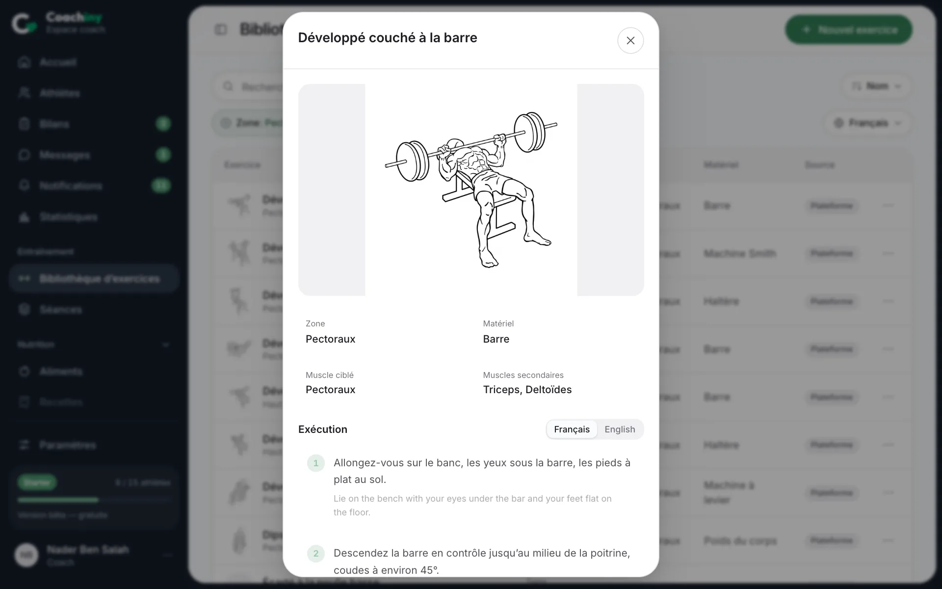La bibliothèque d’exercices filtrée sur les pectoraux, avec la fiche du développé couché : sa démonstration et ses consignes.
